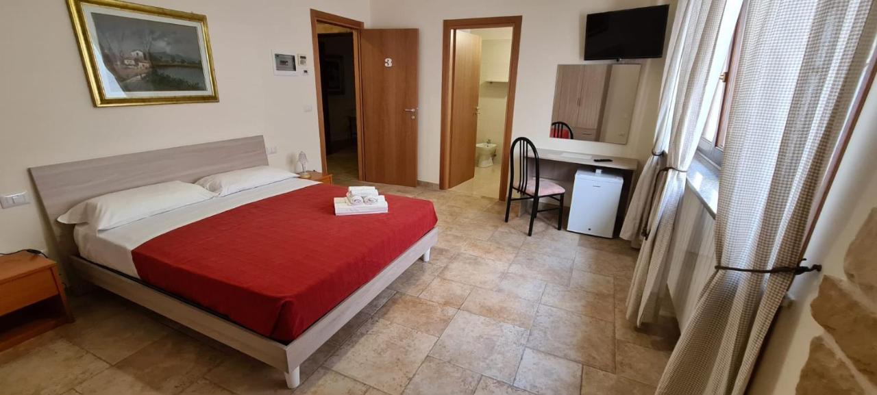 Bed And Breakfast La Terrazza Cisternino Exterior photo